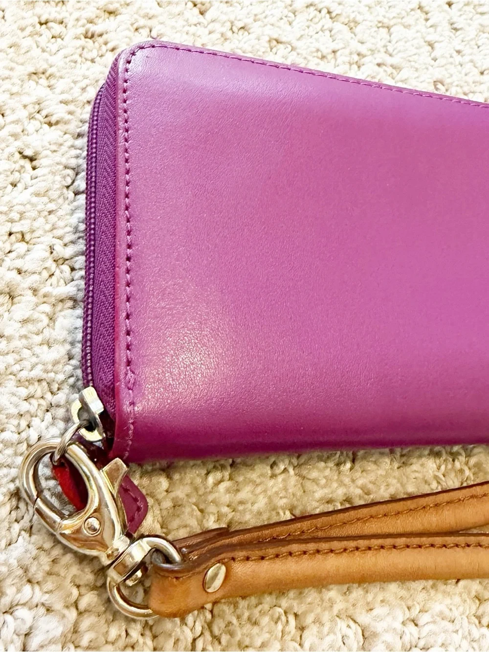 Baekgaard Purple Leather Zip Travel Wallet Organizer Minimalist ID Card Wristlet